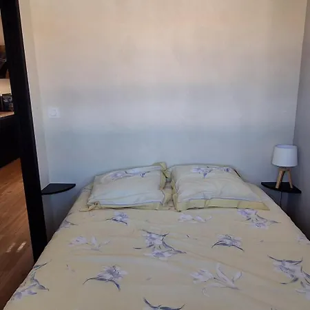 Ile Des Marinas Apartament *